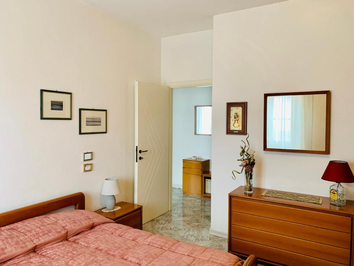 Via Solaro Casa Vacanza Formia Exterior foto